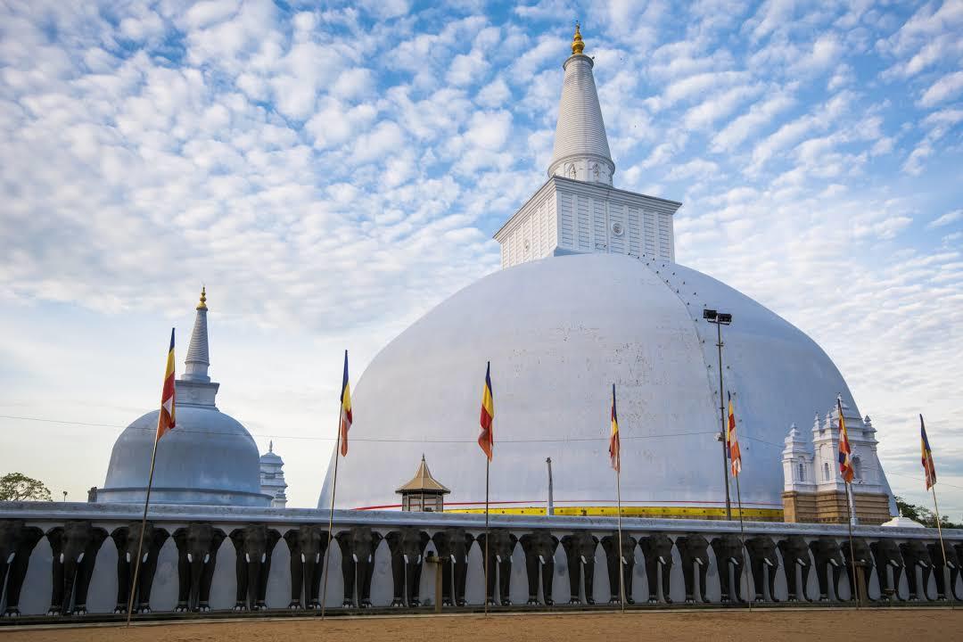 Ruwanwelisaya Dagoba