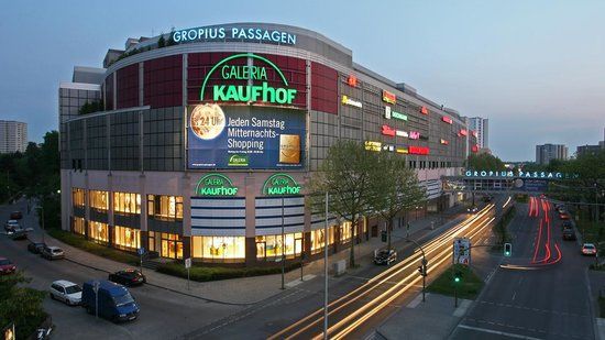 Einkaufszentrum Gropius Passagen