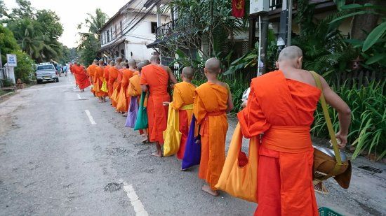 Almosengang der Mönche