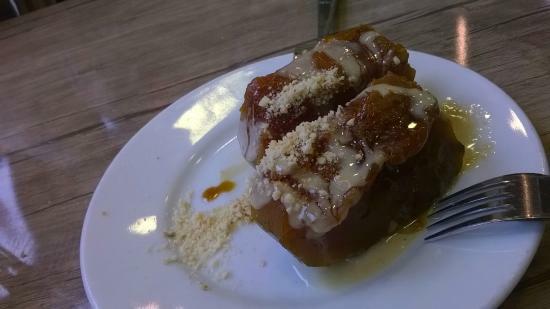 YEŞİL Pideli Köfte