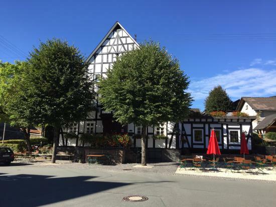 Gasthof zu den Linden