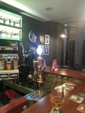 Yuksek Restaurant & Bar