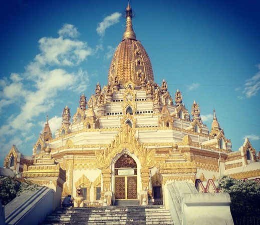 Swe Taw Myat Pagoda