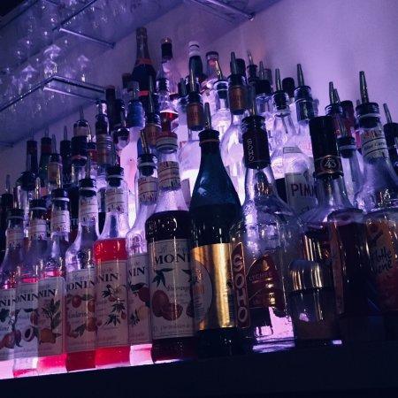 Cafe und Cocktailbar Aramis