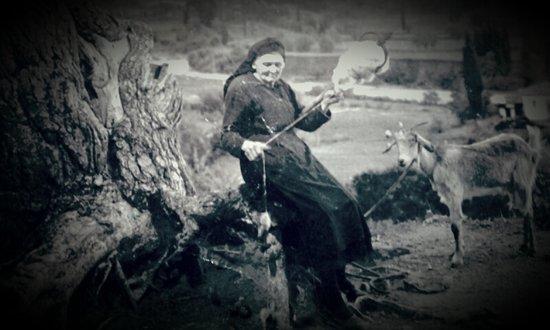 Kaliviani fish & Meat Taverna