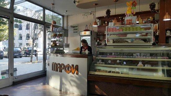 Marfi Cake & Bakery Shop