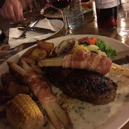 Viktor Wine and Guesthouse