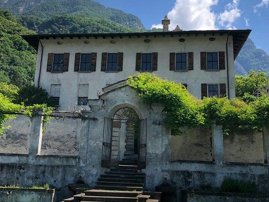 Palazzo Vertemate Franchi