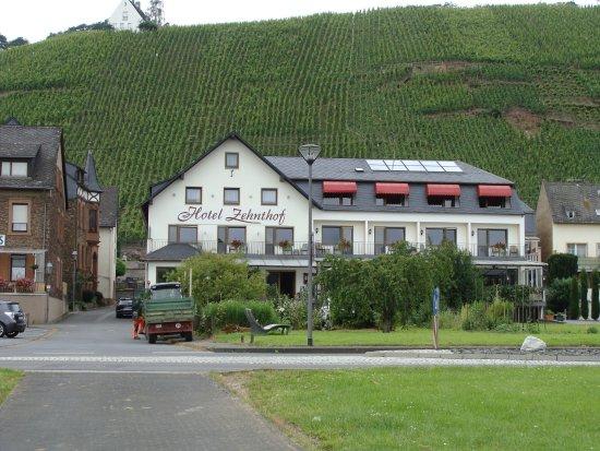 Weinhaus Zehnthof Hotel-Restaurant & Weingut