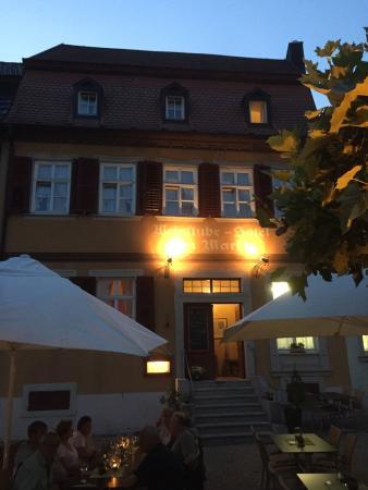 Hotel & Weinstube am Markt