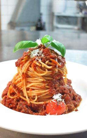 LOGGIA pizza bar grill