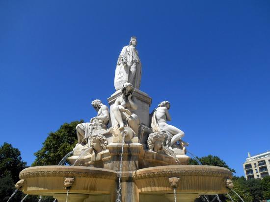 Esplanade Charles-de-Gaulle