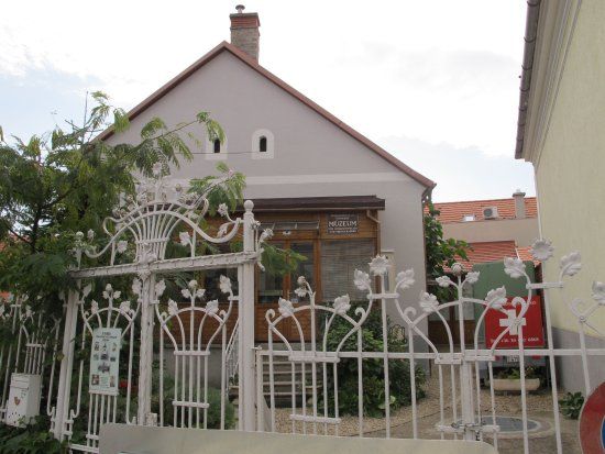 Surber's Museum of Automatic Musical Instruments and Phonographs