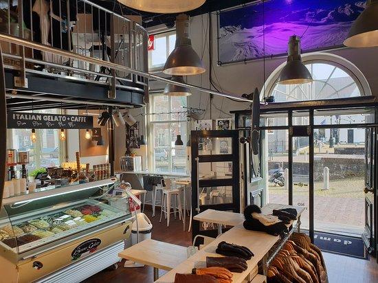 Damplein 9 Coffee & Gelato