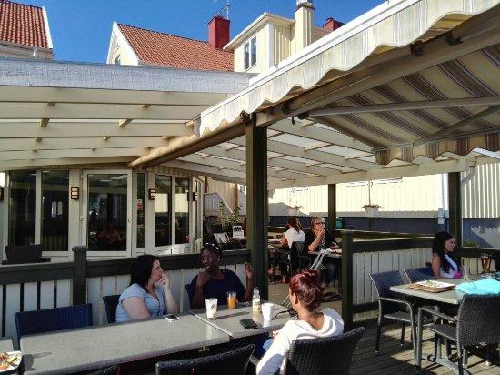 Cafe Royal Cafe & Bistro