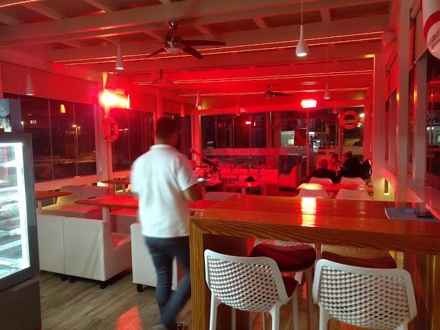 Shooko Beach Bar & Shisha Lounge