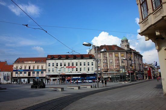 Platz Trg Ante Starčevića