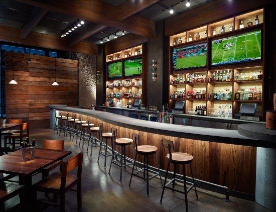 Barlines Downtown Nashville