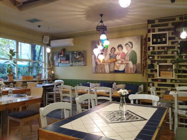 Mezestoran Dvorište