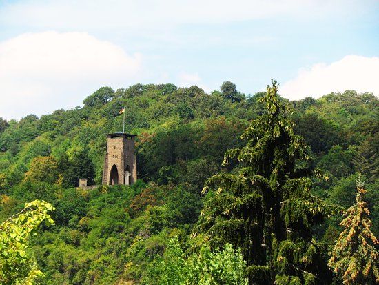 Aussichtsturm mit Kriegerdenkmal Igelskopf