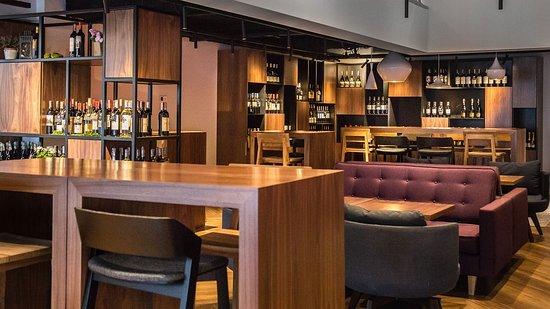 WINESTONE Pl. Andersa 1