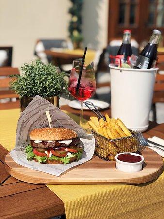 Senses Garden Restaurant