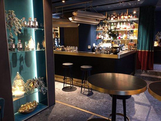 DSQUARED2 Cocktails & Lounge