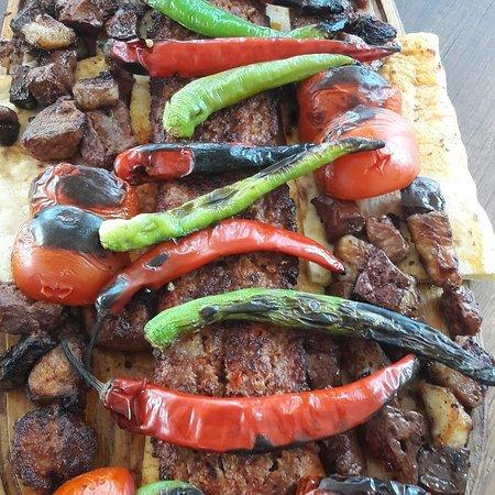 Muhittin Usta Adana Kebap Salonu