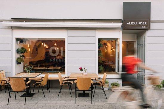 Alexander bistro