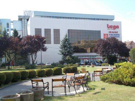 Bega Shopping Center