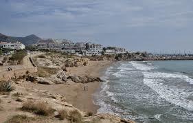 Playa de Sitges Centro Balmins