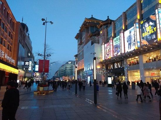 Straße Wangfujing