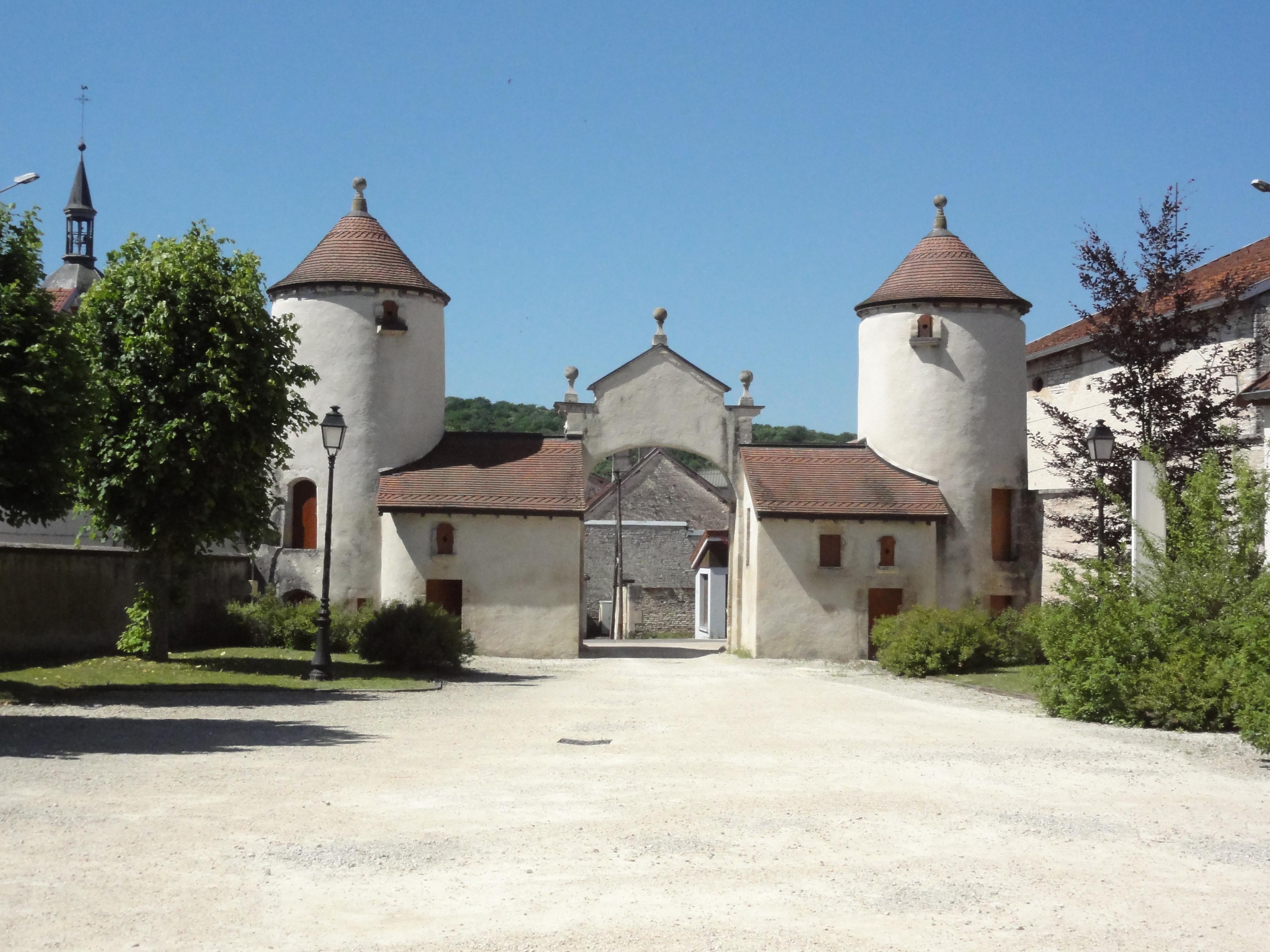 Chateau de Montrol