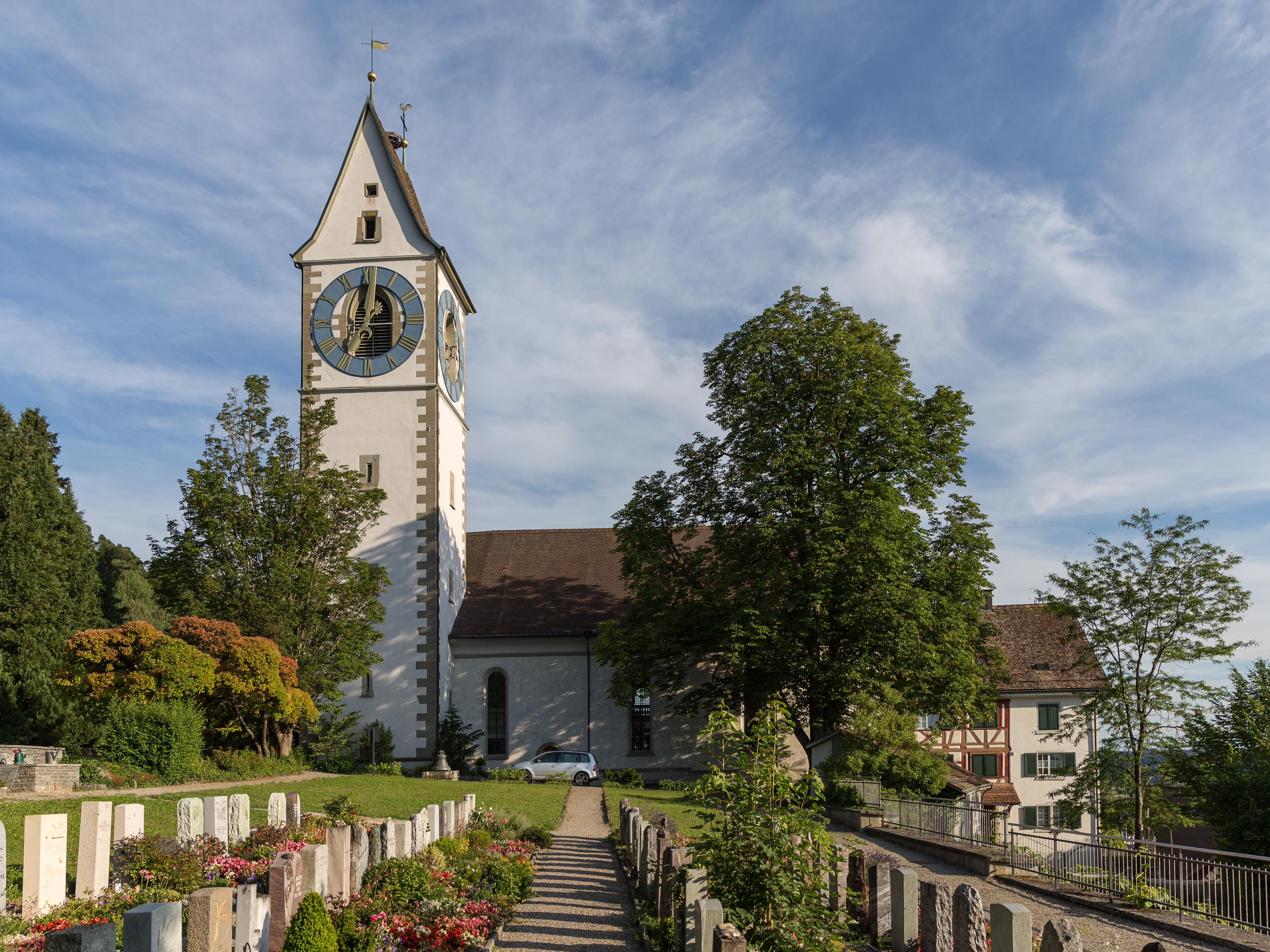 Reformierte Kirche mit Pfarrhaus
