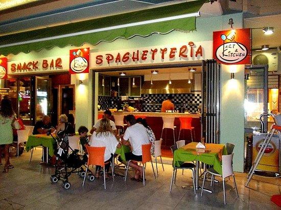 Art & Kitchen Pizzeria Spaghetteria