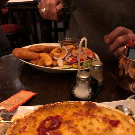 Finnegan's Irish Pub