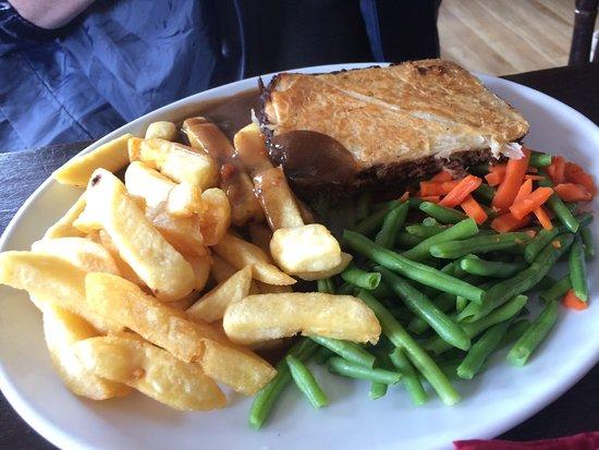 Rod and Reel Pub Crianlarich