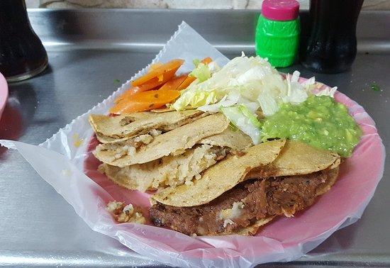 Tacos de Canasta Los Especiales