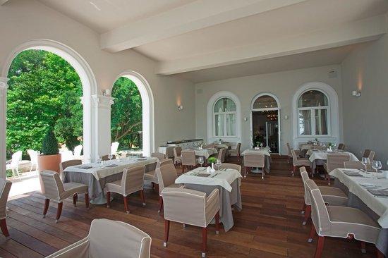 La Terrace Restaurant