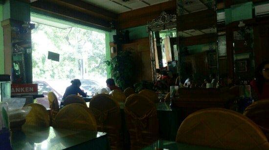 Ayam Goreng Ny. Suharti