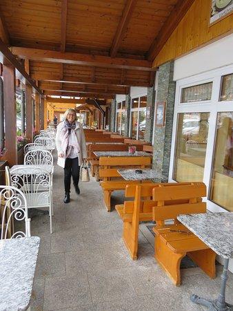 Zum Gscheiten Beck Cafe Schnapshausle