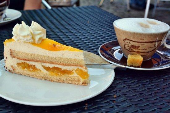 Vivendi Cafe & Weinbistro