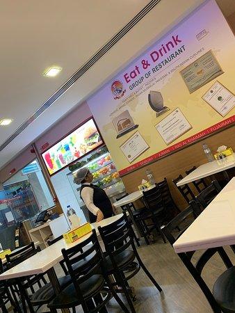 Eat & Drink Restaurant