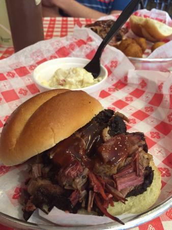 Omahoma Bob's Barbeque