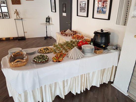 Salon - Kunstcafe & Bar