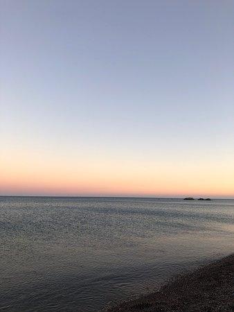 Sirocco Beach Bar & Restaurant