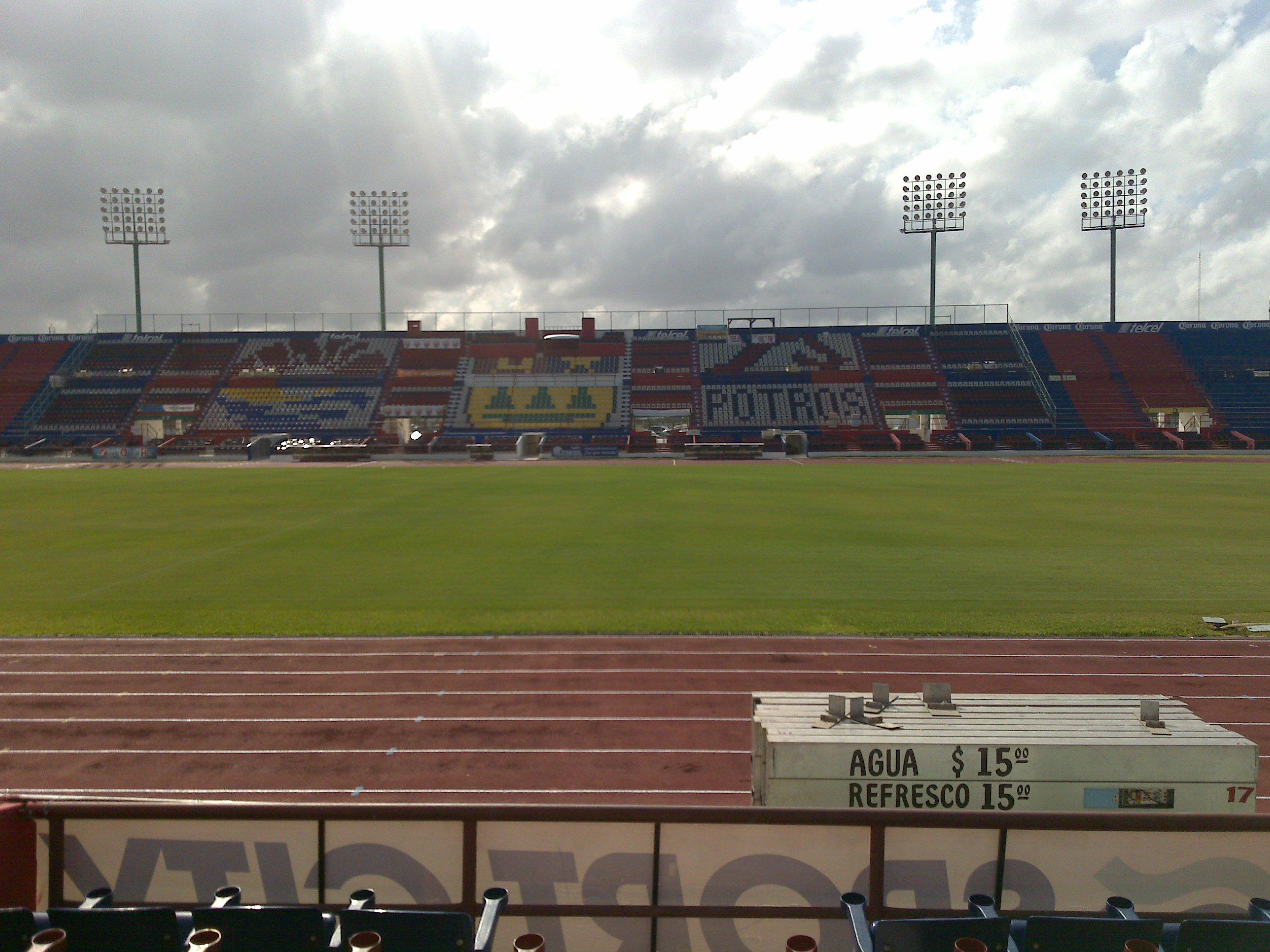 Stadion Estadio Olímpico Andrés Quintana Roo
