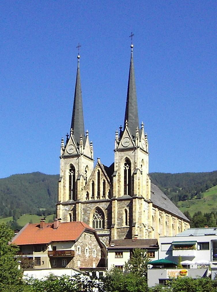 Dekanatspfarrkirche St. Johann im Pongau
