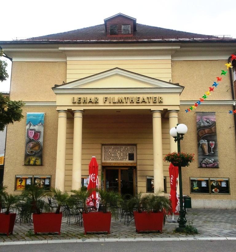 Lehártheater