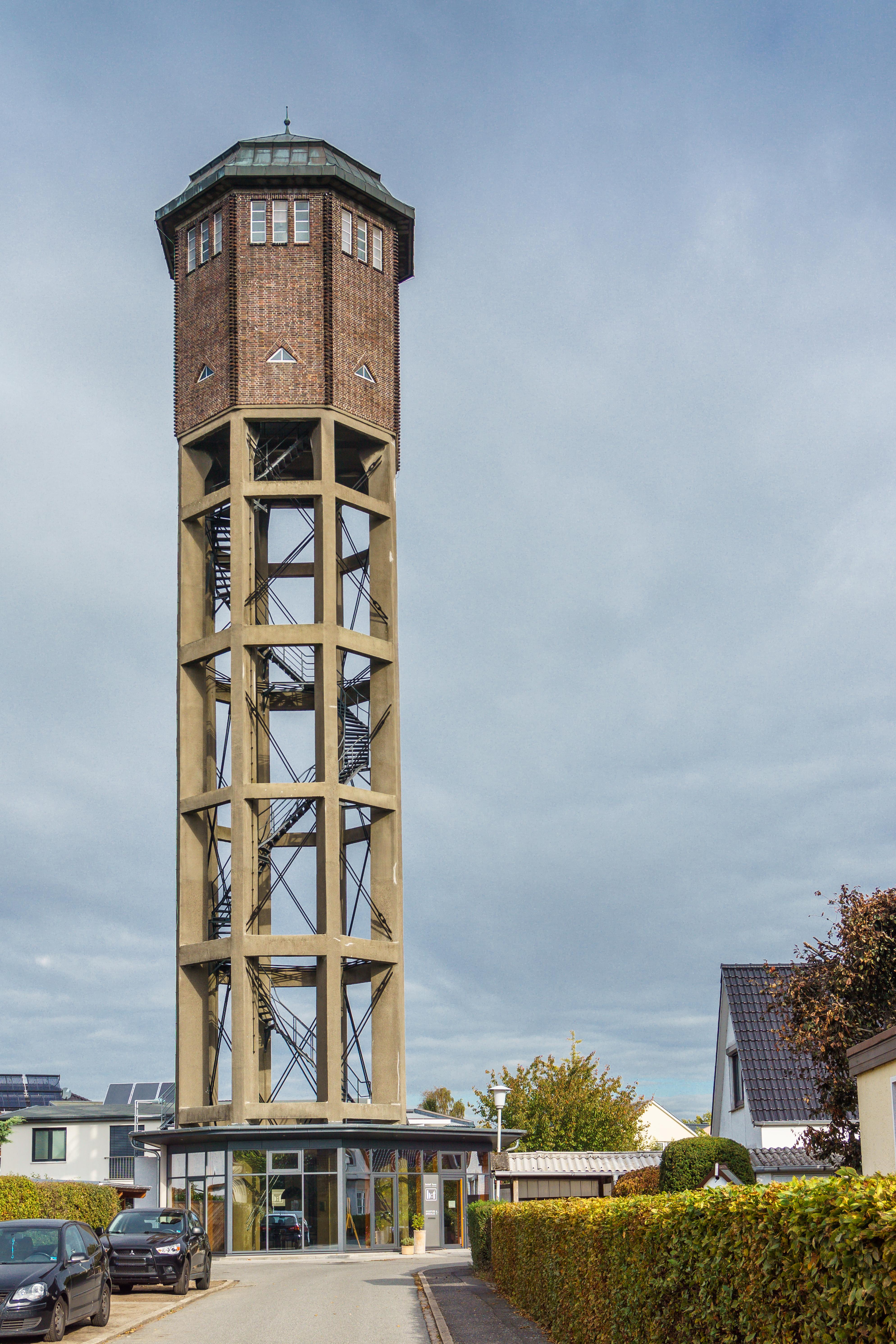 Uetersener Wasserturm